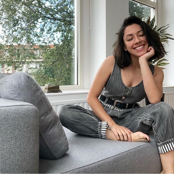 ❗️CLOSET CLOSING SALE❗️ - Picture 3 of 3